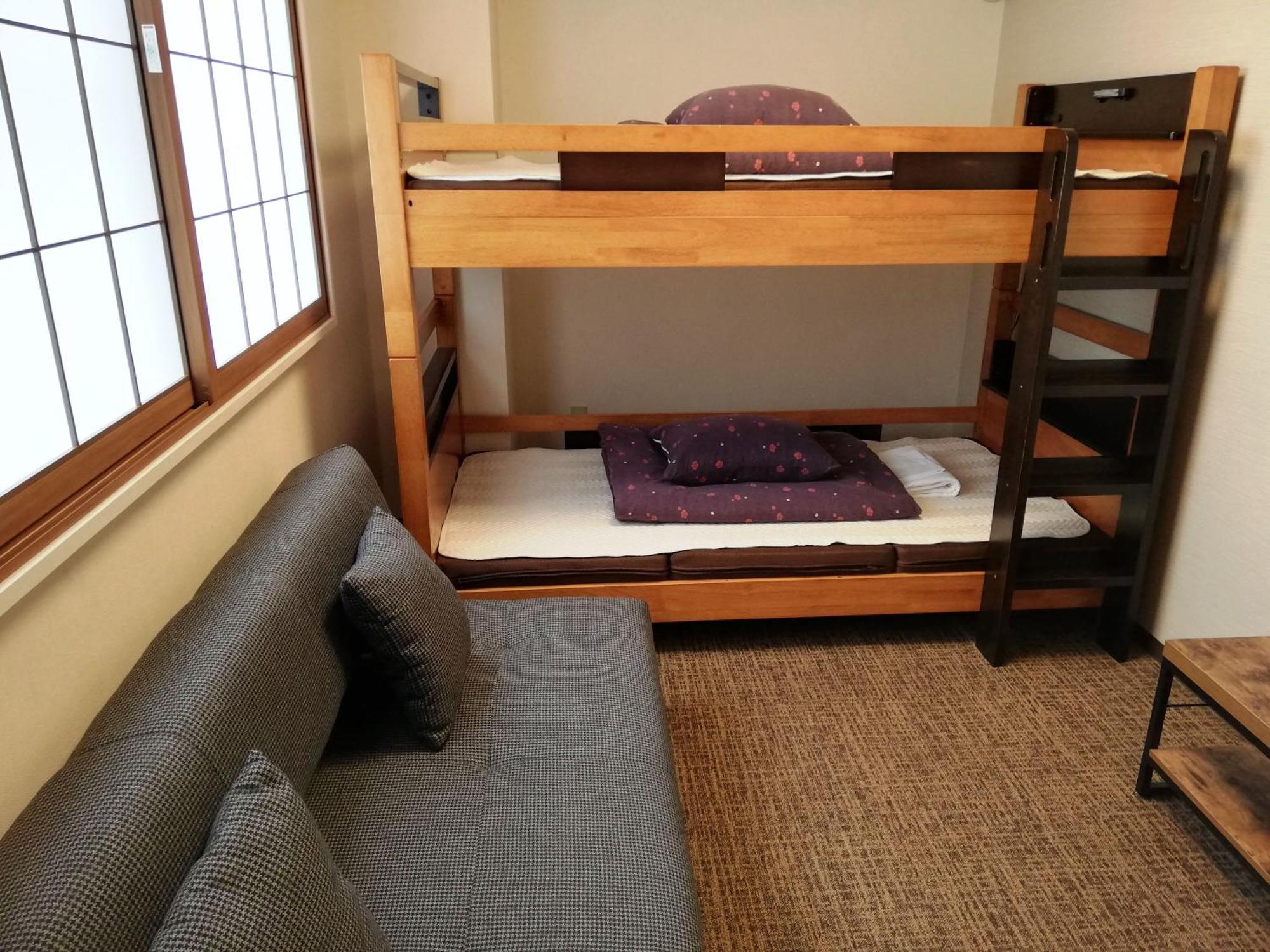 K'S House Kanazawa - Travelers Hostel Szoba fotó
